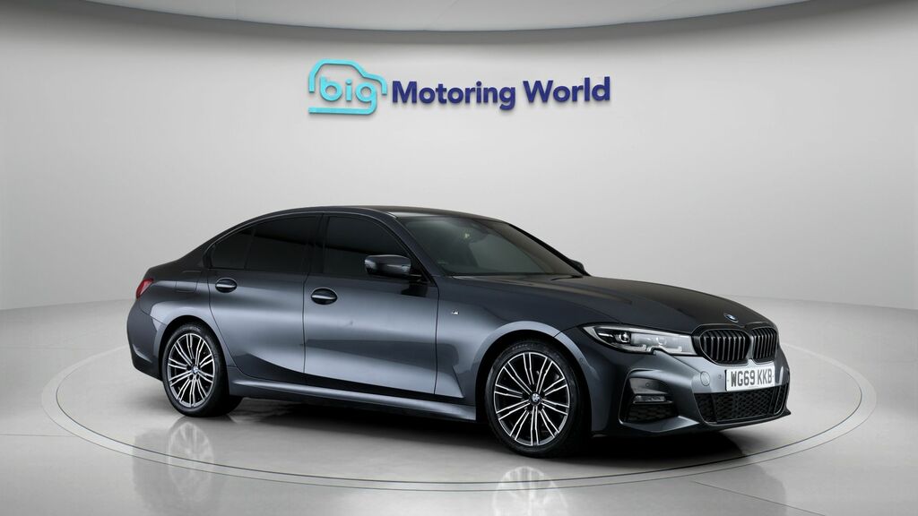 BMW 3 Series M Sport WG69KKB Grey