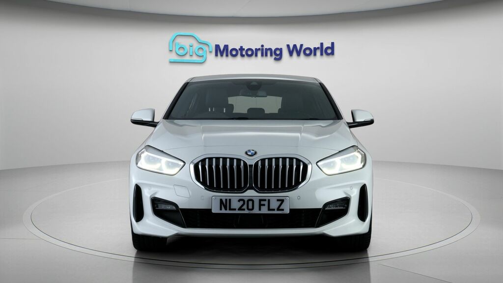 BMW 1 Series 118I M Sport Step Black #2