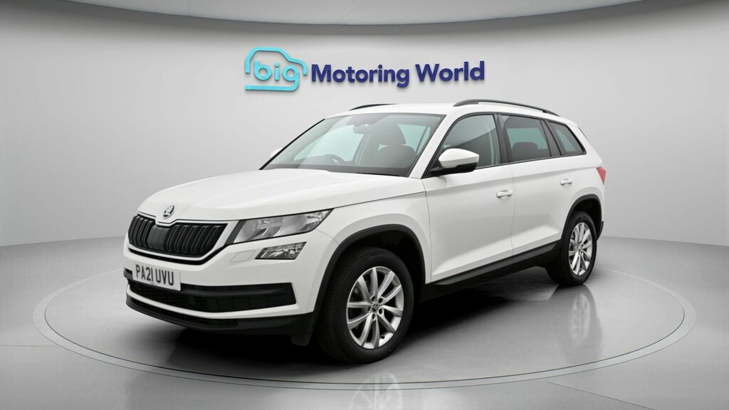 Skoda Kodiaq Se White #3
