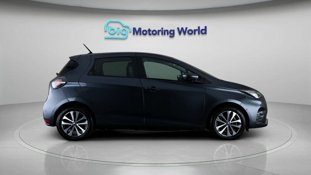 Renault Zoe Iconic Black #8