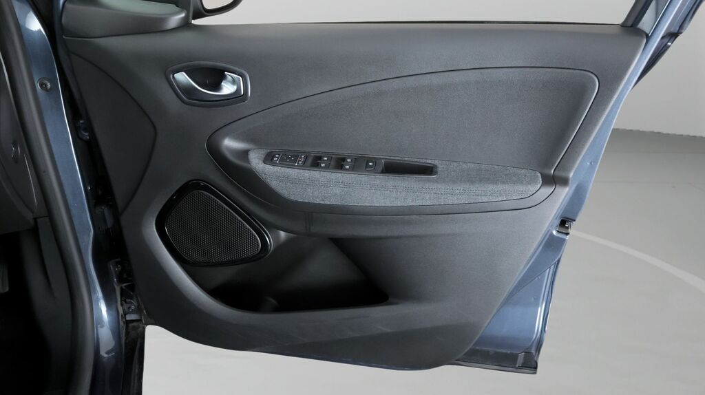 Renault Zoe Iconic Black #14