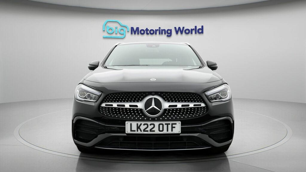 Mercedes-Benz GLA Class Amg Line LK22OTF Black #2