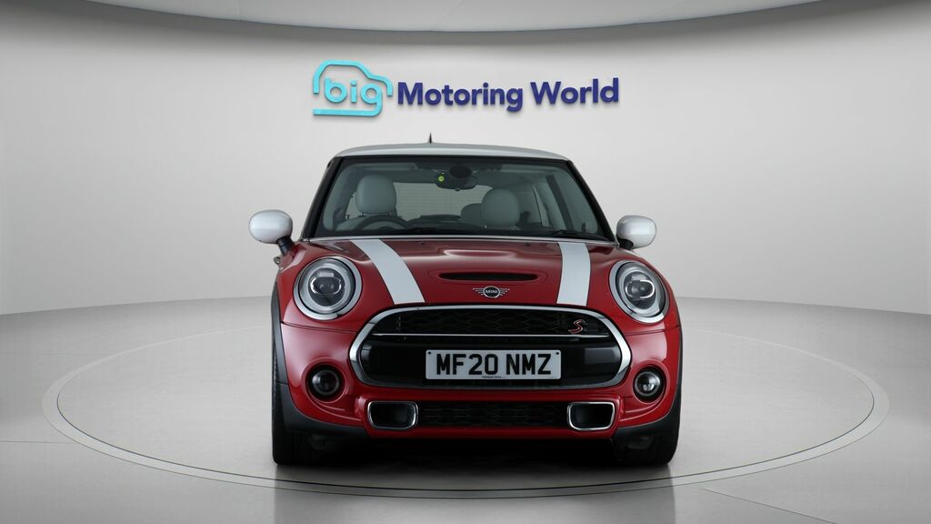 Mini Hatch Cooper S Exclusive MF20NMZ Red #2