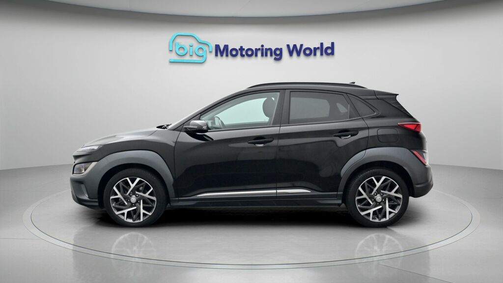 Hyundai Kona Premium Black #4