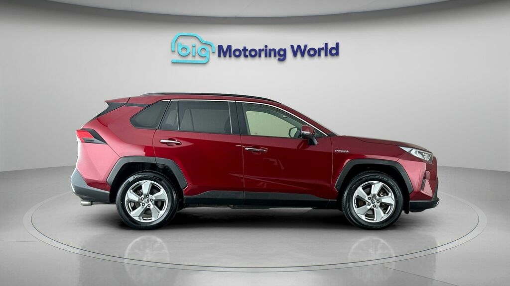 Toyota Rav 4 Excel Red #5
