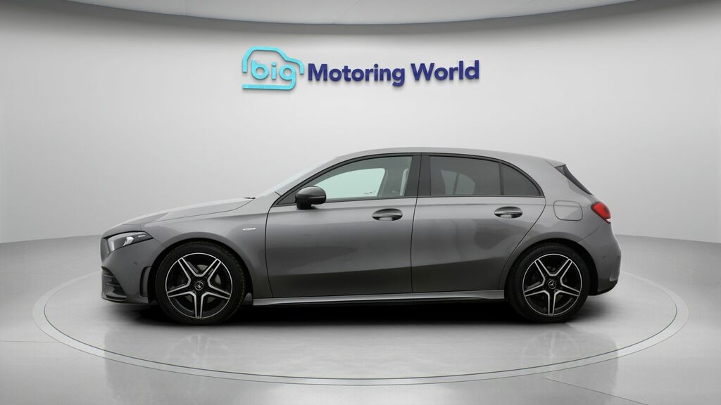 Mercedes-Benz A Class Amg Line Edition LO22CKC Grey #4