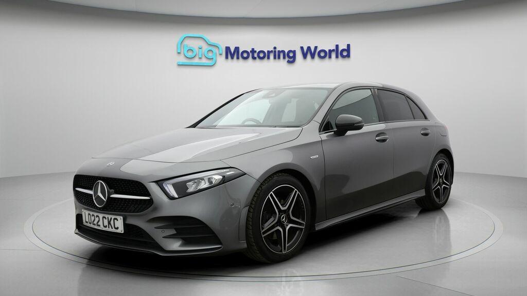 Mercedes-Benz A Class Amg Line Edition LO22CKC Grey #3