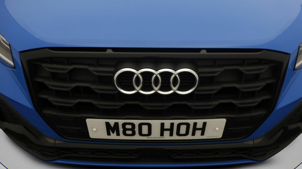 Audi Q2 Sport White #18