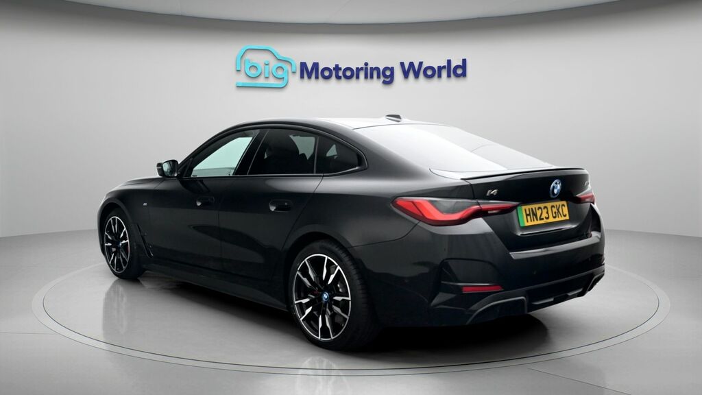 BMW i4 M50 Black #5