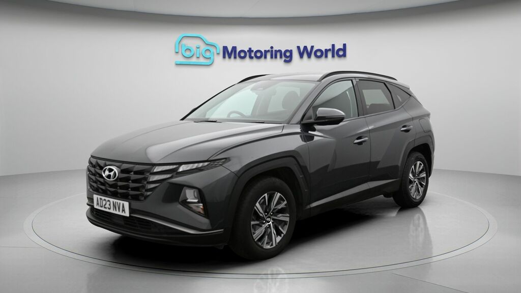 Hyundai Tucson Se Connect Grey #3