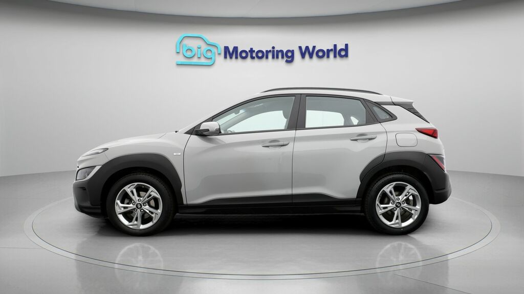 Hyundai Kona Se Connect DN22BNX Grey #4