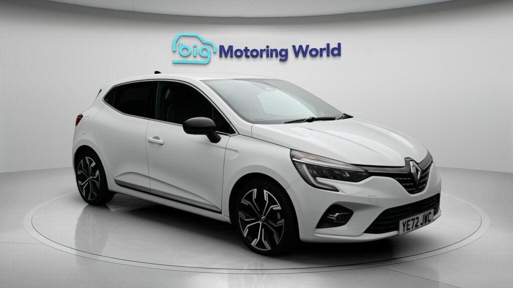 Renault Clio Techno White