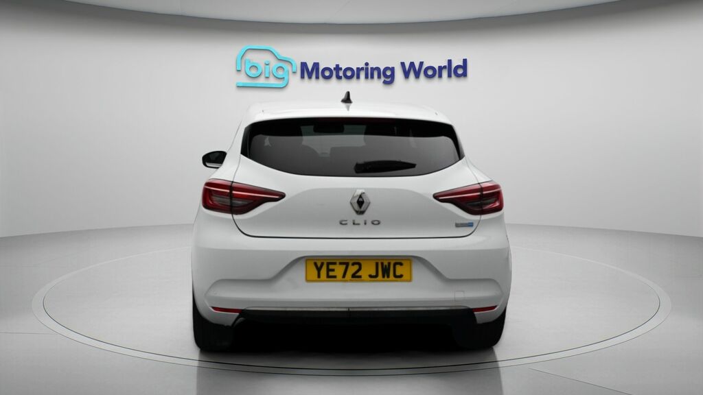 Renault Clio Techno White #6