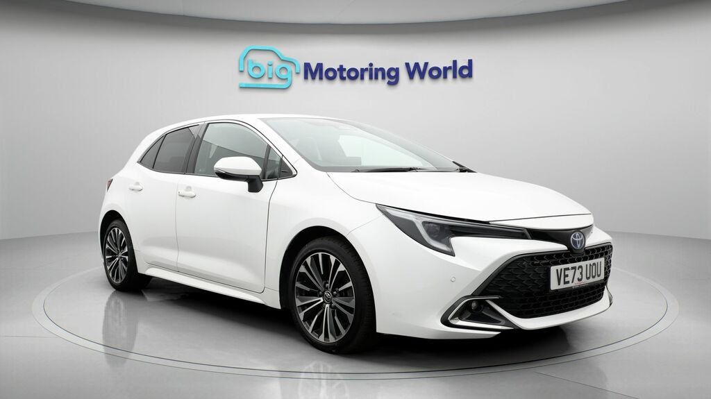 Toyota Corolla Design White