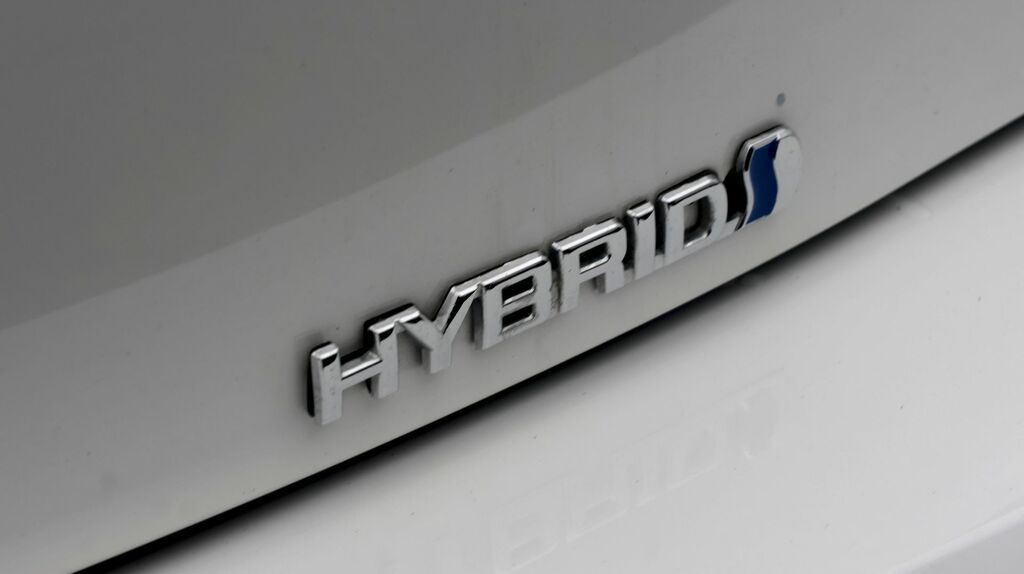 Toyota Corolla 1.8 Hybrid Excel Cvt Blue #20