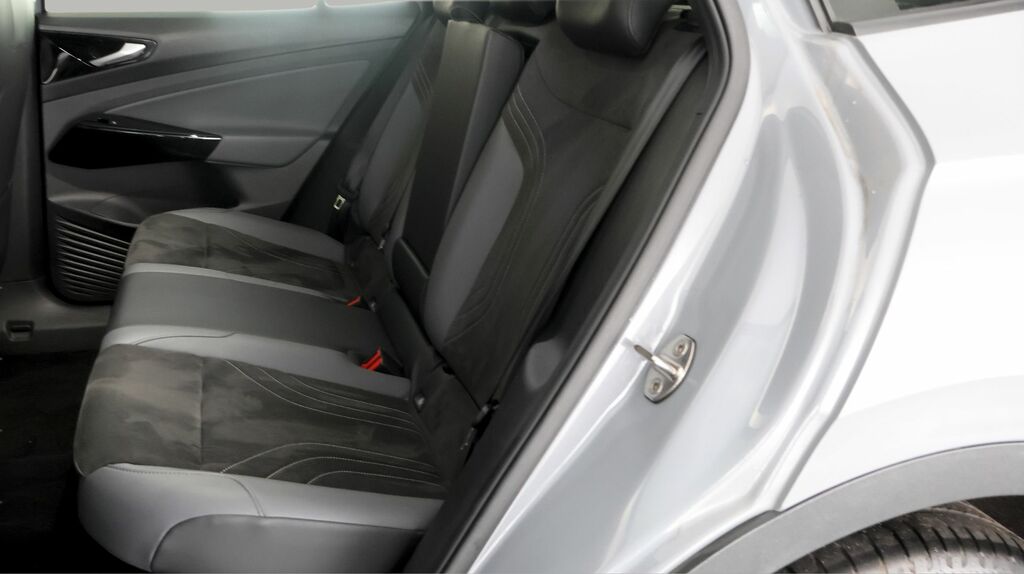 Volkswagen ID.4 Suv Grey #16