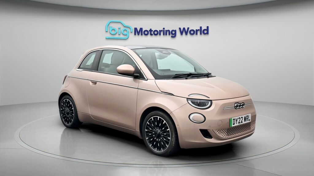 Fiat 500E La Prima Gold