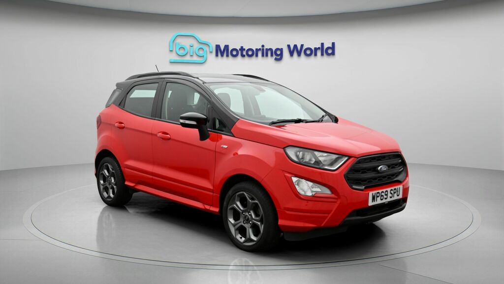 Ford Ecosport St-line Red