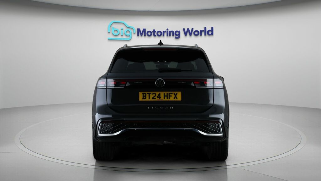 Volkswagen Tiguan R-line BT24HFX Grey #6