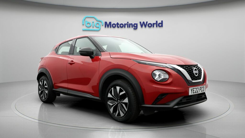 Nissan Juke Acenta Red