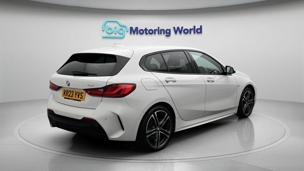 BMW 1 Series M135i Xdrive Step 2023 White #7