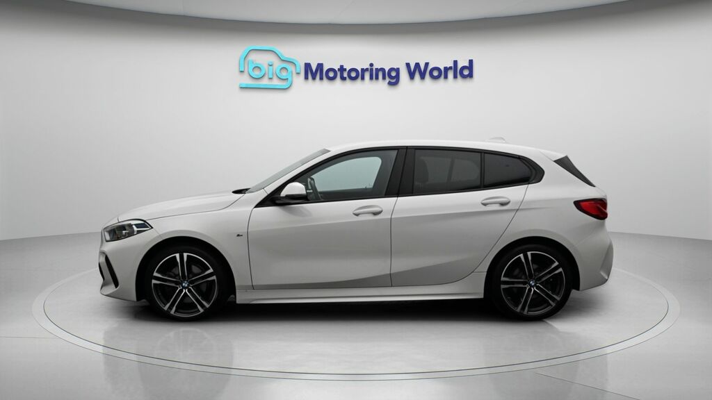 BMW 1 Series M Sport White #4