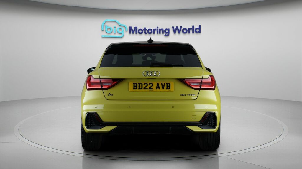Audi A1 Black Edition Yellow #6