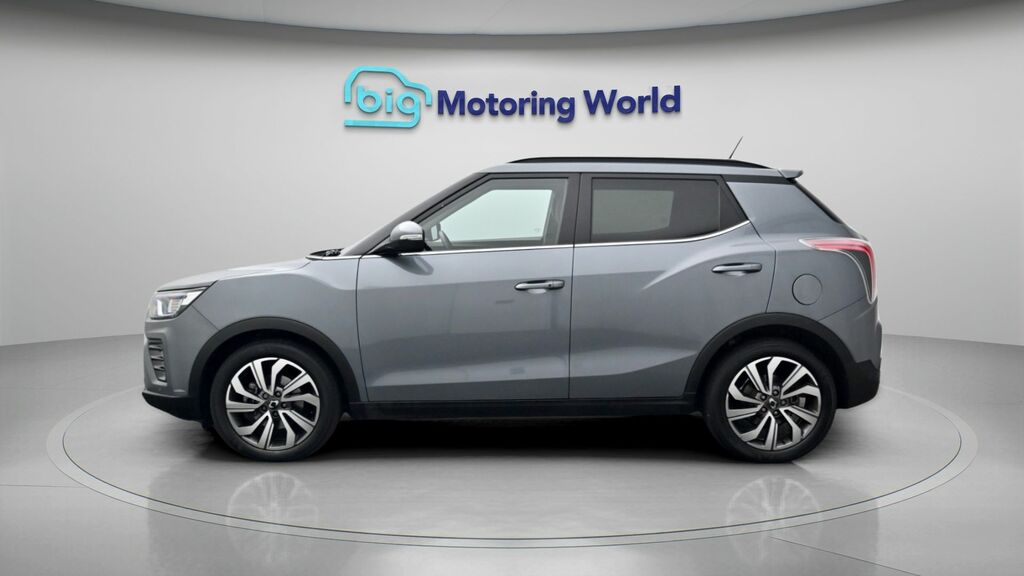 SsangYong Tivoli Ultimate Nav Grey #4