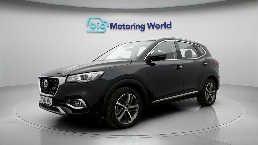 MG HS Excite Black #3