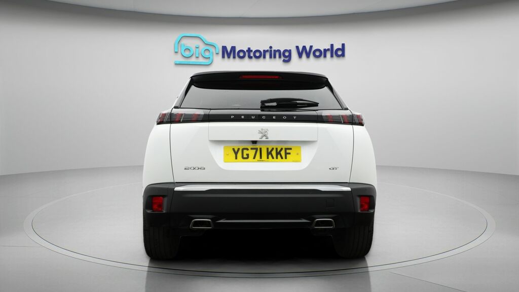 Peugeot 2008 Gt White #6