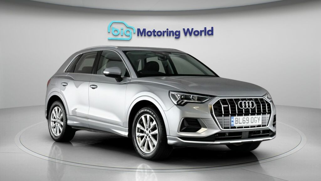 Audi Q3 Sport BL69OGY Silver