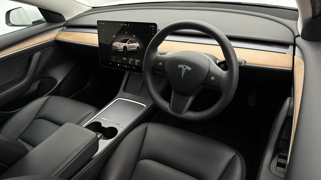 Tesla Model 3 3 Model 3 Rwd White