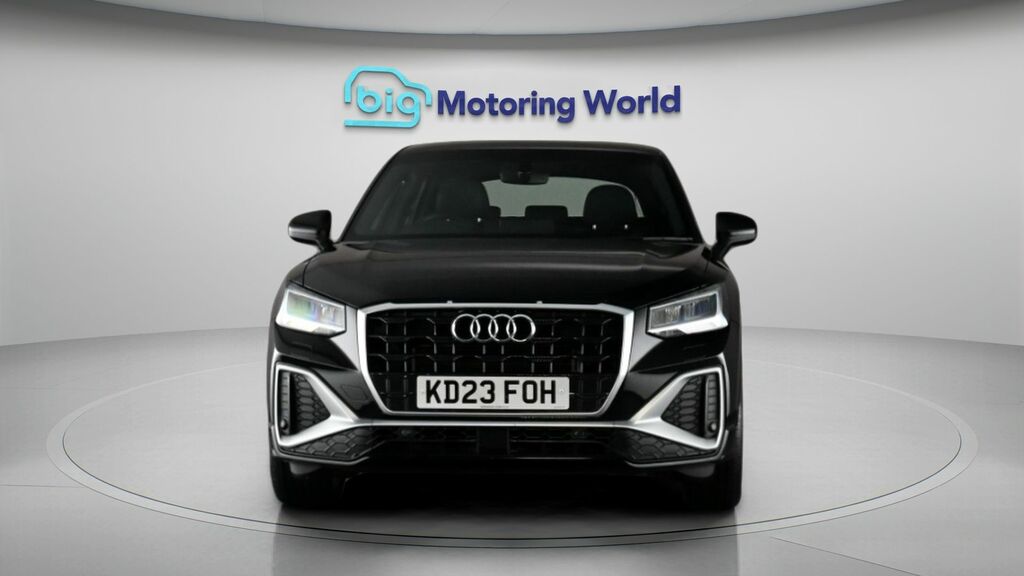 Audi Q2 S Line KD23FOH Black #3