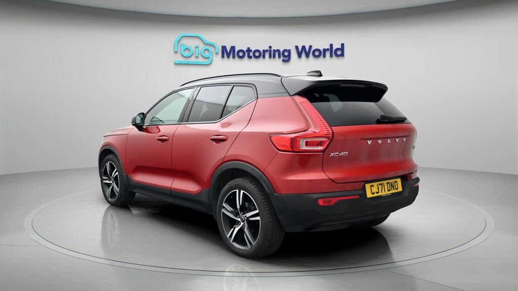 Volvo XC40 R-design CJ71DNO Red #5