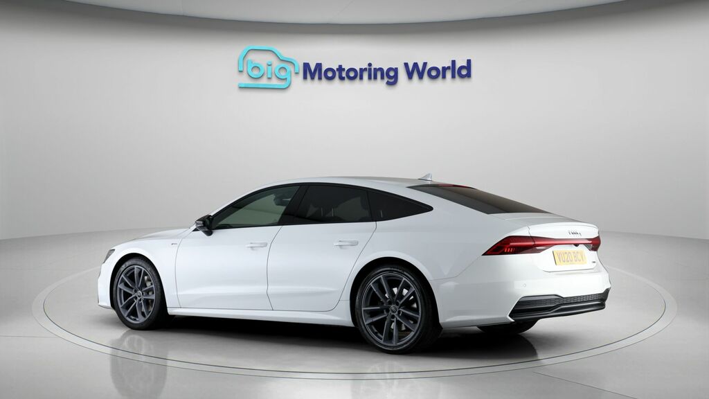 Audi A7 Black Edition White #5