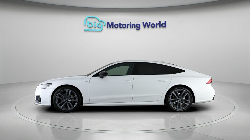 Audi A7 Black Edition White #4