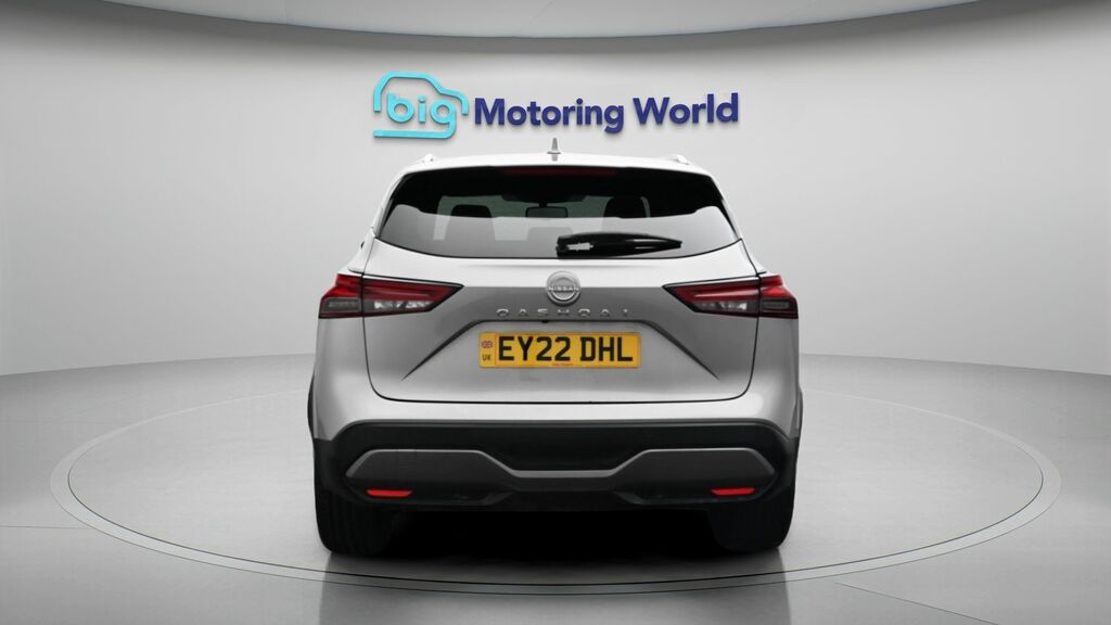 Nissan Qashqai Tekna EY22DHL Silver #6