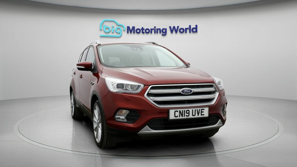 Ford Kuga Titanium X Edition Red