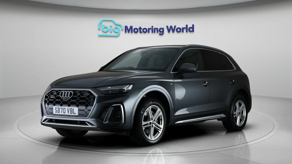 Audi Q5 S Line SB70VBL Grey #3