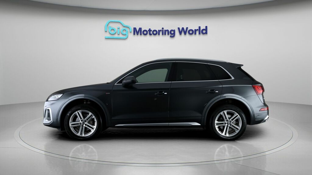 Audi Q5 S Line SB70VBL Grey #4