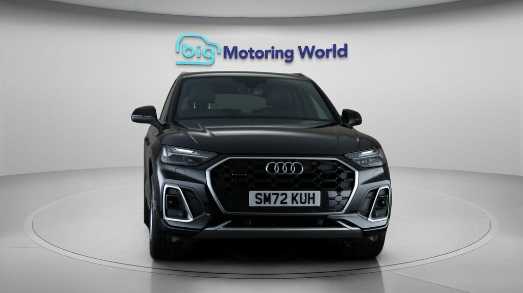 Audi Q5 S Line SM72KUH Black #2