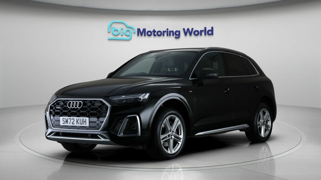 Audi Q5 S Line SM72KUH Black #3