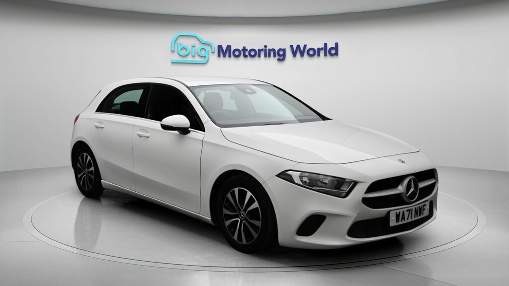 Mercedes-Benz A Class Se White