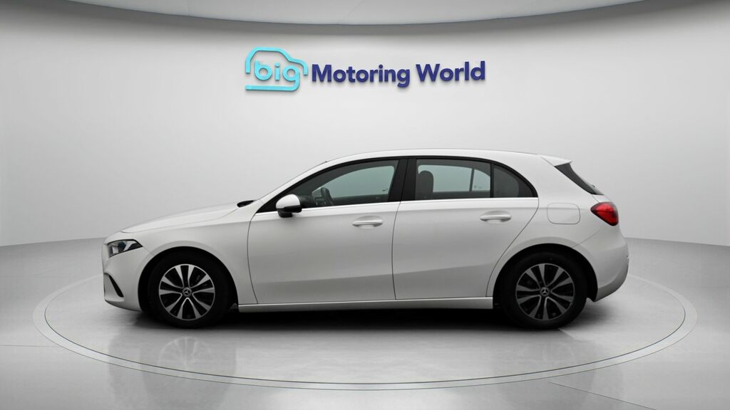 Mercedes-Benz A Class Se White #4