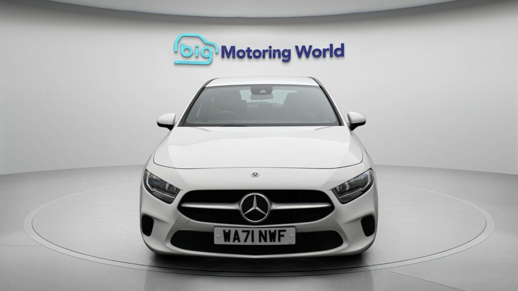 Mercedes-Benz A Class Se White #2
