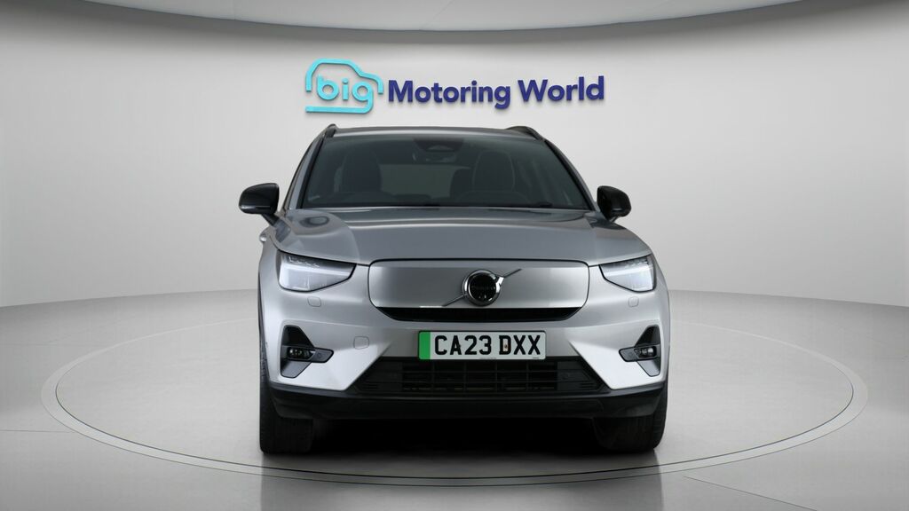 Volvo XC40 Ultimate Silver #2