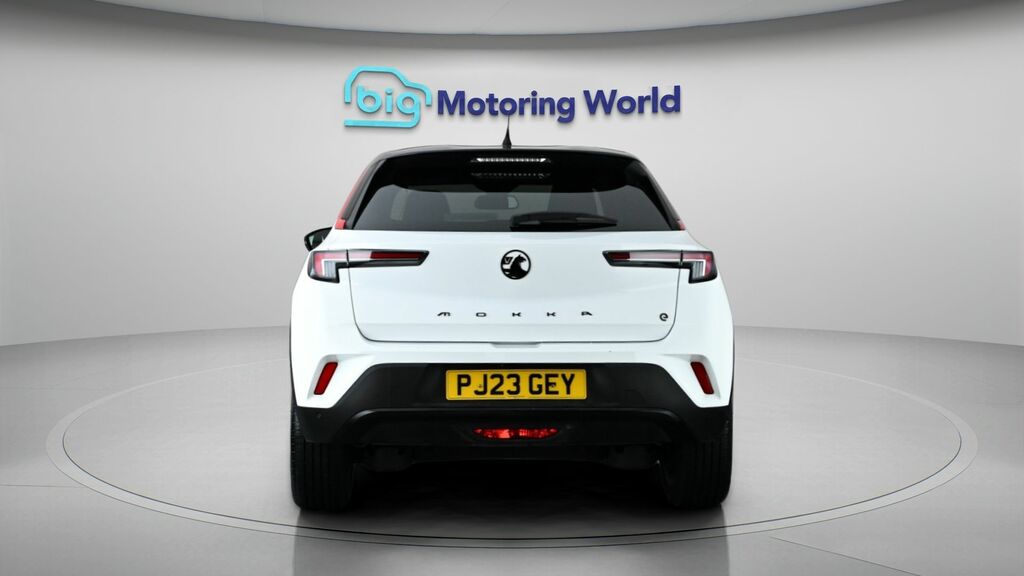 Vauxhall Mokka-e Gs White #6
