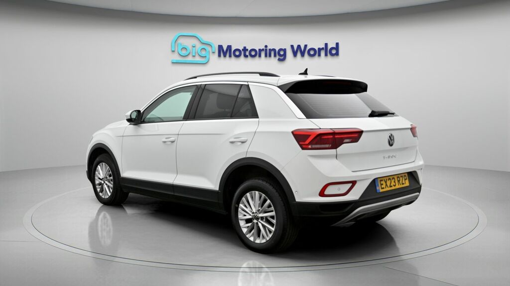 Volkswagen T-Roc Life EX23RZP White #5