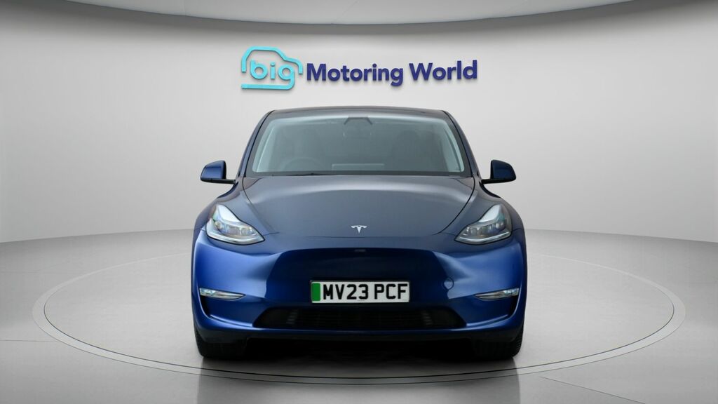 Tesla Model Y Long Range Blue #2