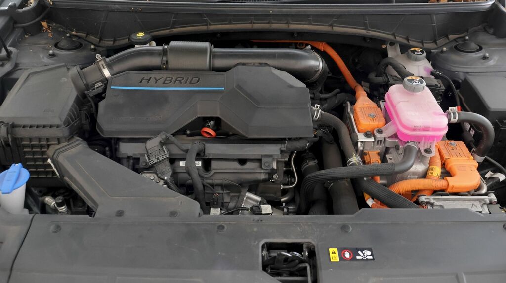 Hyundai Tucson Advance Grey #18